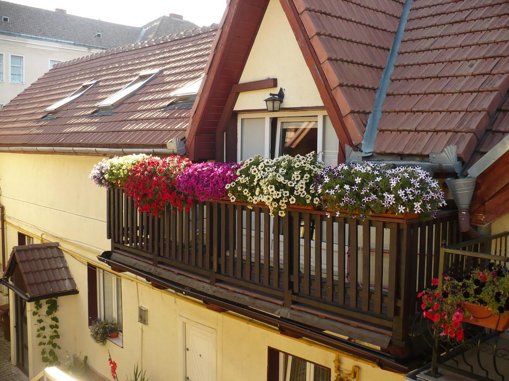 Rami House Central Double Rooms Braşov Exterior foto