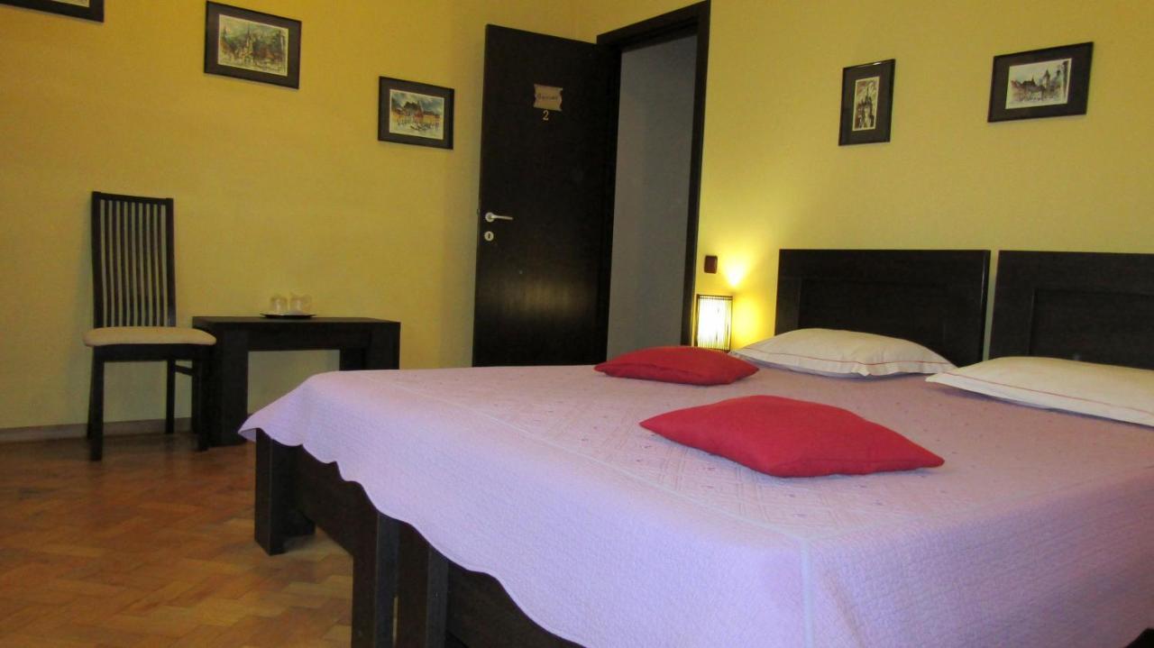 Rami House Central Double Rooms Braşov Exterior foto