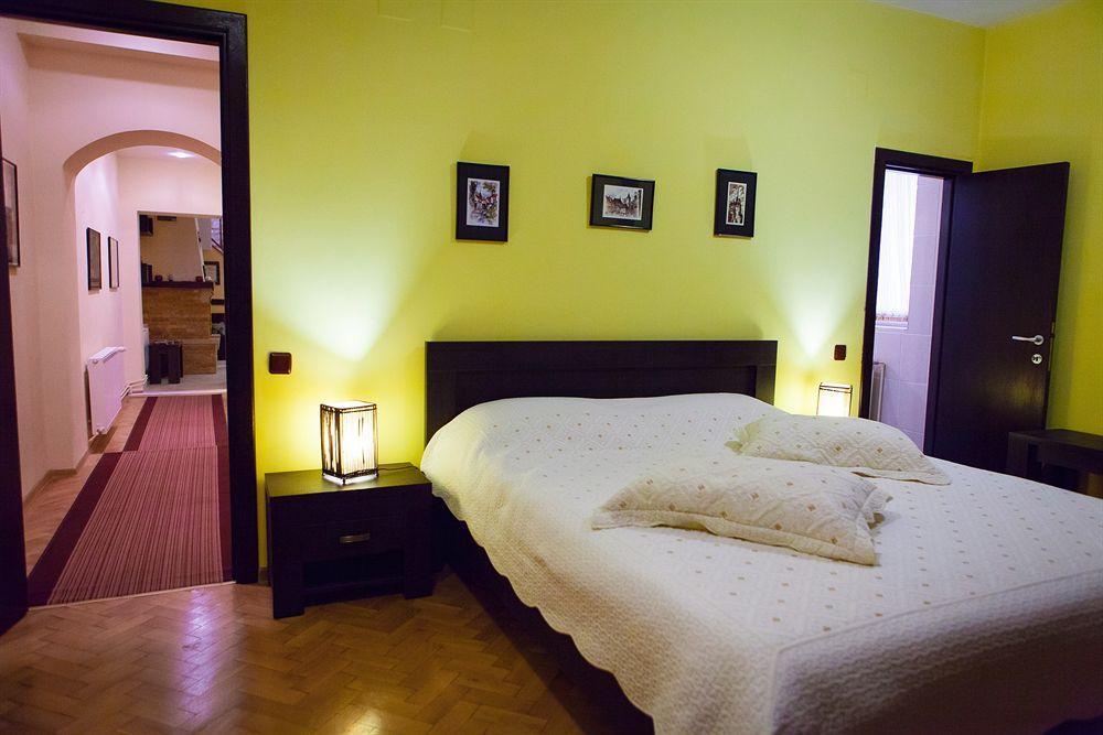 Rami House Central Double Rooms Braşov Exterior foto