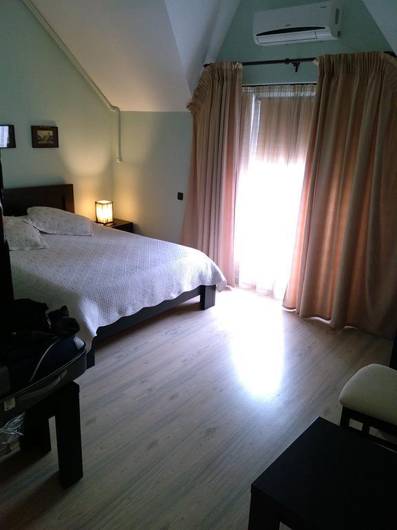 Rami House Central Double Rooms Braşov Quarto foto